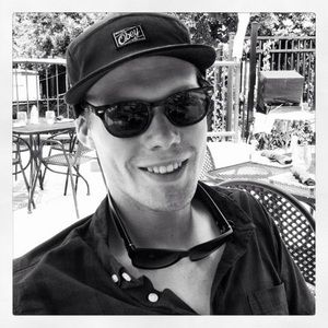 Meet your Posher, Connor